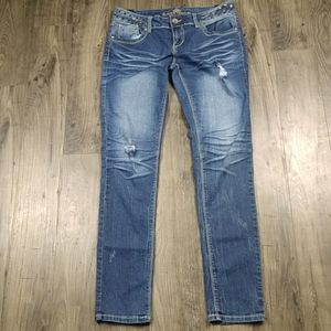 Vintage Almost Famous embellished and distressed jeans 33 waist 31 inseam
